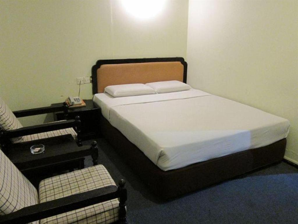 Hotel Holiday Kota Kinabalu Eksteriør bilde