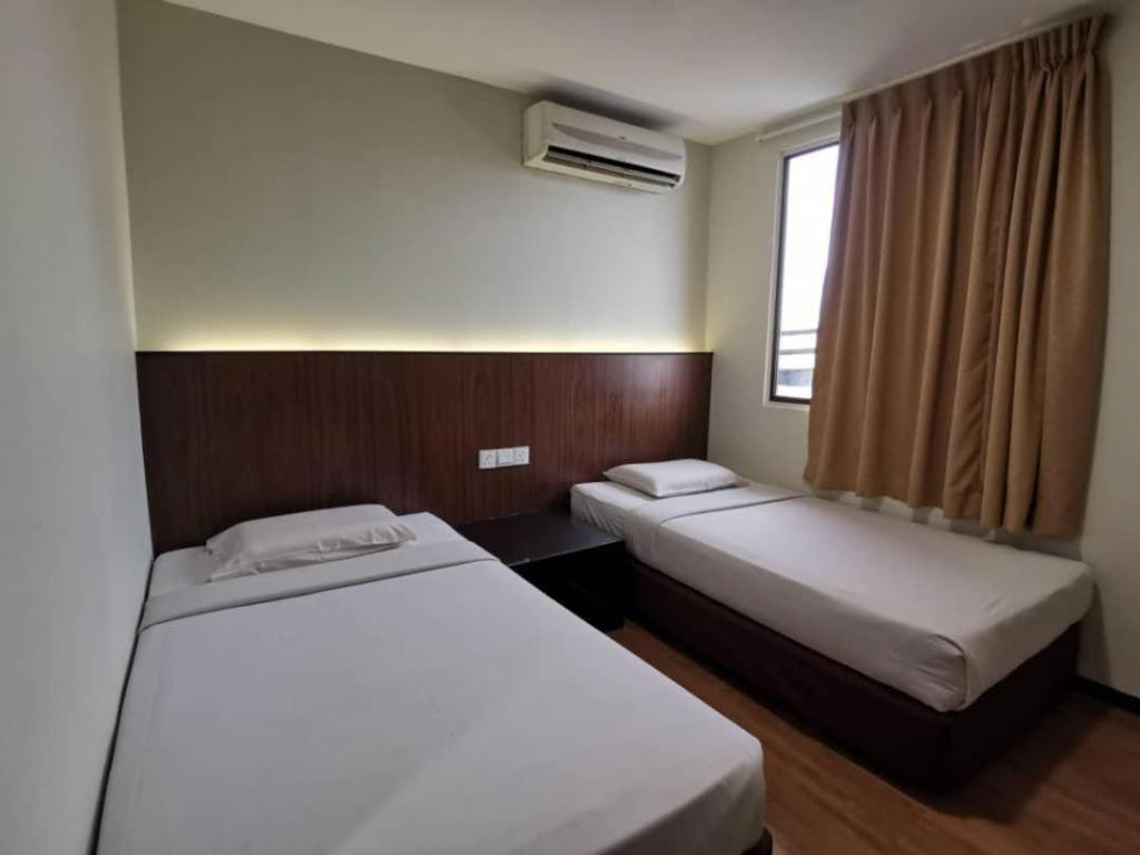 Hotel Holiday Kota Kinabalu Eksteriør bilde